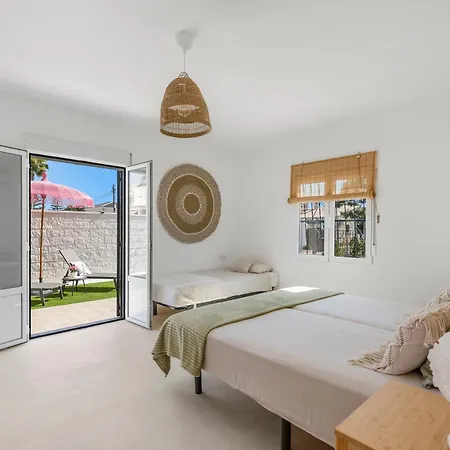 Mida Villa *